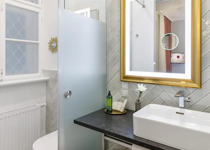 Appartement Hideaways - Your Boutique In Historic Old Town Wenen