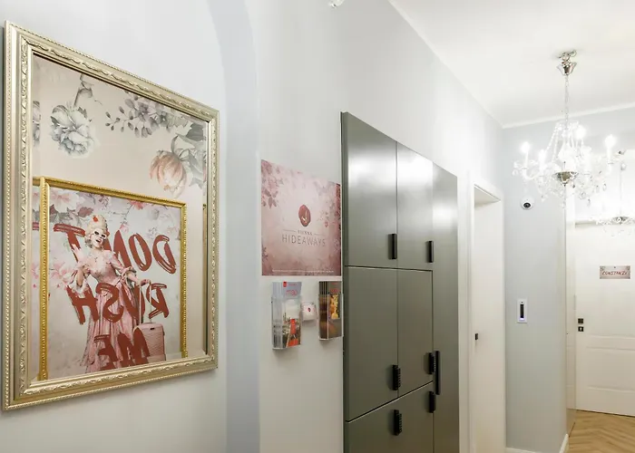 Hideaways - Your Boutique In Historic Old Town Appartement Wenen